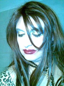 Public Photo of manuelaT_GIRL2010